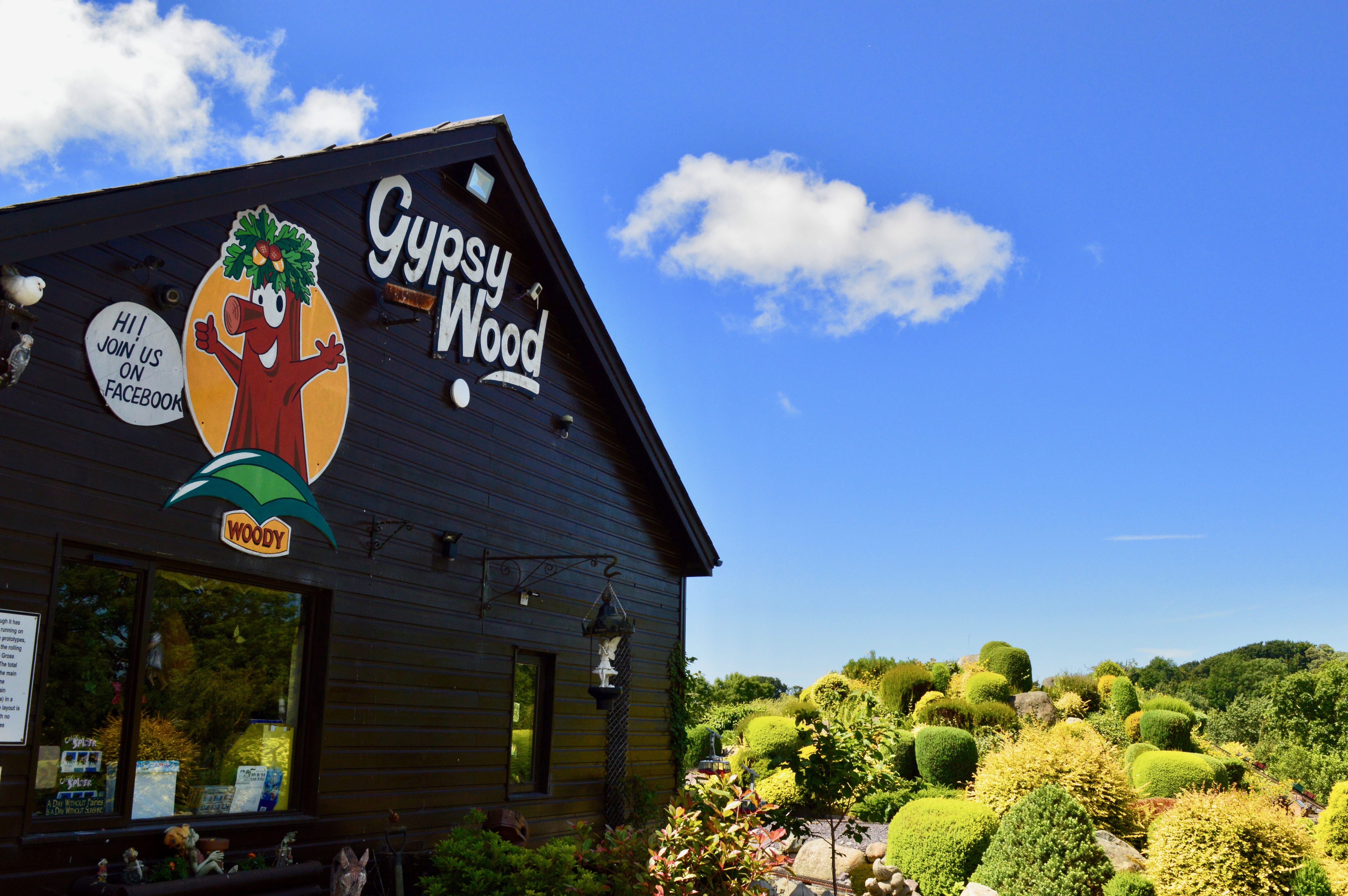 Gypsy Wood Park, Caernarfon, North Wales A Review of a Visit with a