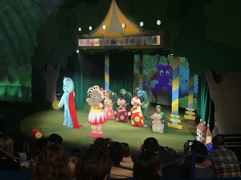 all the characters in the night garden live manchester